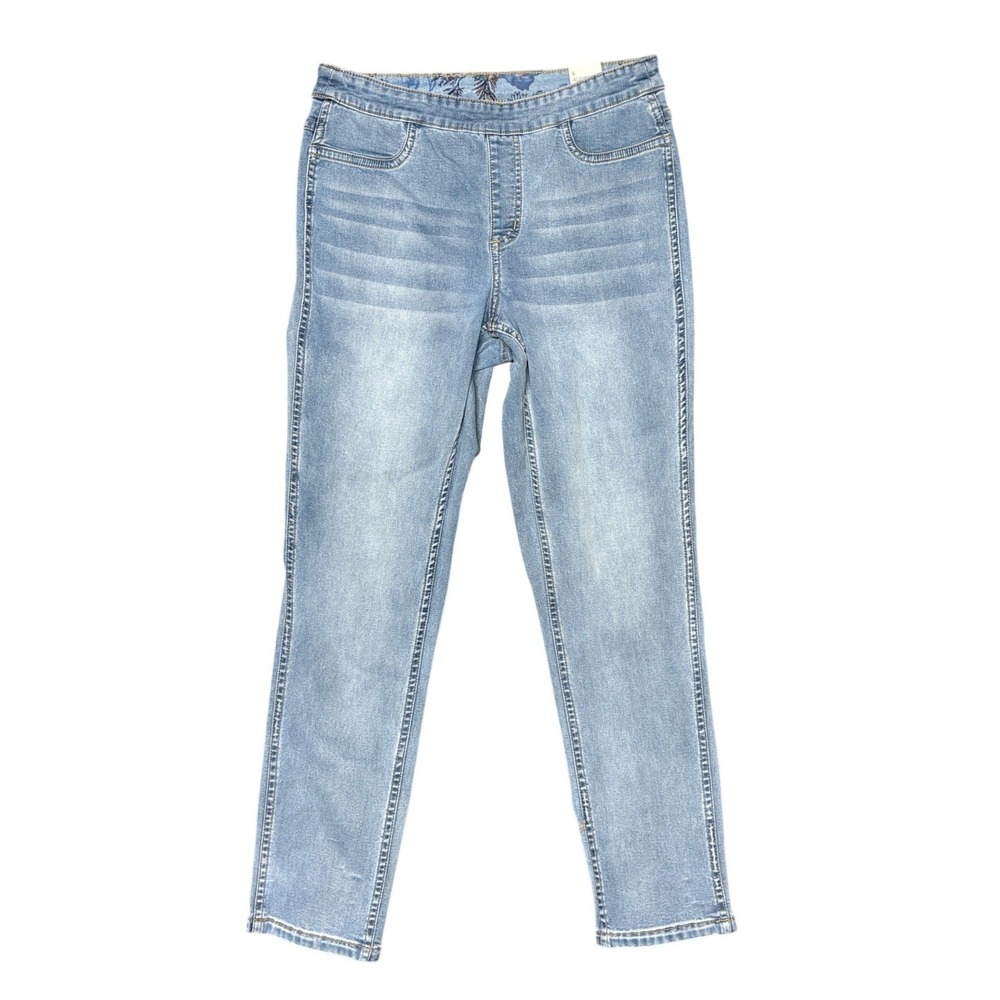 Tribal‎ Jeans Audrey Mid-Rise Pull On Reversible Floral Light Wash Blue 6 NWT